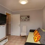 Apartment Skoljarev