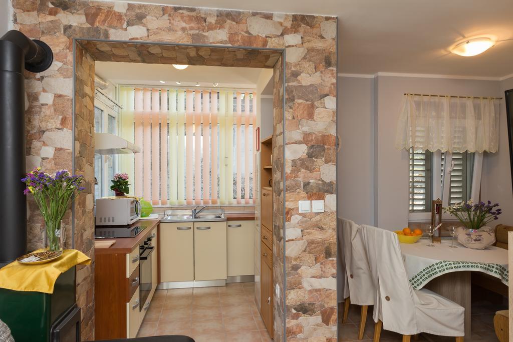 Skoljarev Apartment *